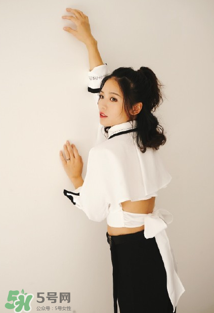 快女黃英懷二胎 快女黃英老公是誰？