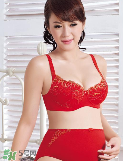 孕婦內(nèi)衣有鋼圈的好還是沒有鋼圈的好呢？