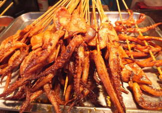 鐵板魷魚有營養(yǎng)嗎？鐵板魷魚對身體有害嗎