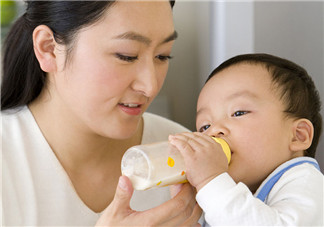 嬰兒吐奶和氙氣有關(guān)系嗎？氙氣會(huì)影響嬰兒吐奶嗎？
