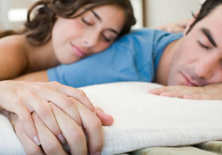 性生活后男人應(yīng)注意什么？性生活后男人吃什么好？