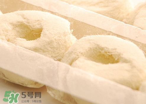 做龍須糖麥芽糖怎么熬？龍須酥怎么吃