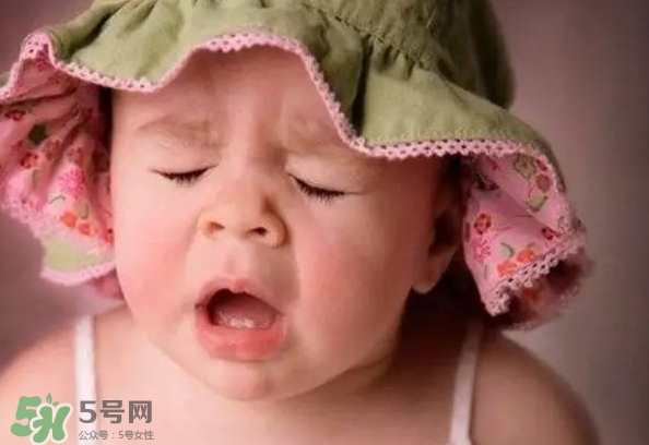 三伏貼能治過敏性鼻炎嗎？三伏貼治過敏性鼻炎貼哪里？