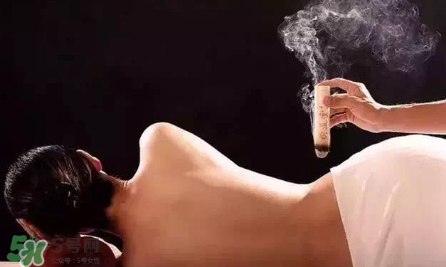 三伏貼和三伏灸哪個(gè)效果好？三伏貼和三伏灸對(duì)比
