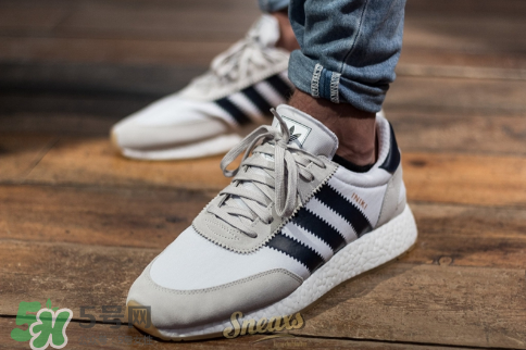 adidas iniki runner多少錢？阿迪達斯復古跑鞋專柜價格