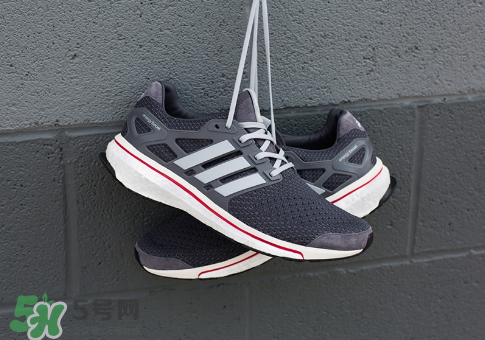 adidas consortium run thru time pack多少錢？