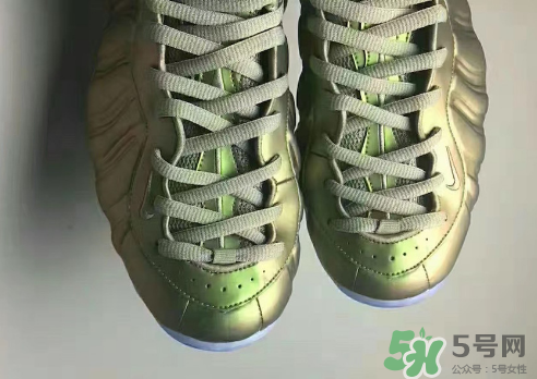nike air foamposite one shine什么時候發(fā)售？