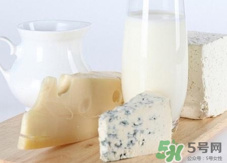 純牛奶什么時(shí)候喝最好？純牛奶哪個(gè)牌子好