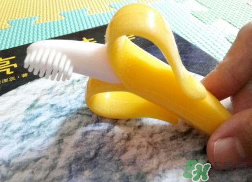 Baby banana香蕉寶寶牙膠好用嗎？Baby banana香蕉寶寶牙膠怎么樣？