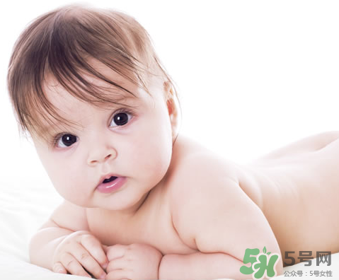 夏季濕疹怎么好的快？夏季濕疹和出汗有關(guān)系嗎？