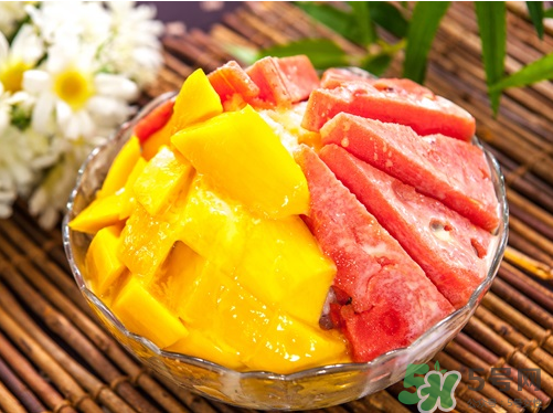 西瓜和冰淇淋能一起吃嗎？吃完冰淇淋可以吃西瓜嗎？