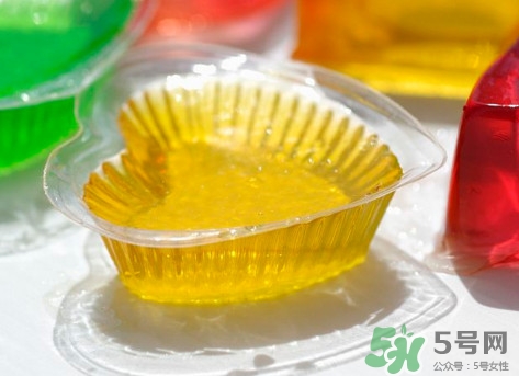 吉利丁片可以用什么代替？吉利丁片可以用qq糖代替嗎