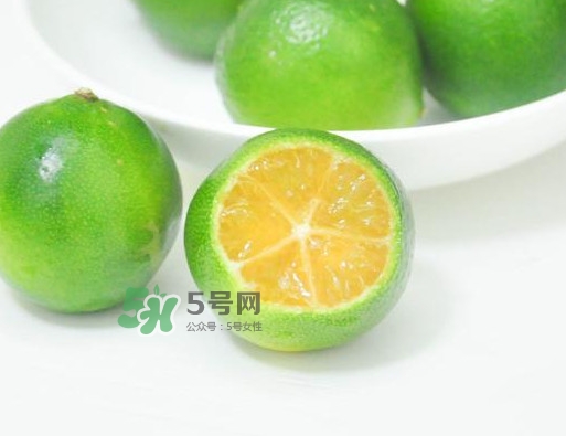 青金桔跟黃金桔有什么區(qū)別？怎么區(qū)分青金桔和青檸檬