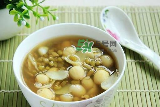 三伏天可以喝綠豆湯嗎？三伏天是喝綠豆湯還是喝生姜水？