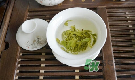碧螺春泡出的茶是什么顏色？泡碧螺春水溫多少度最好