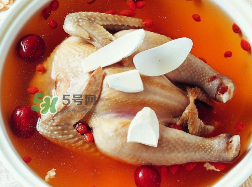 三伏天能吃鴨肉嗎？三伏天鴨肉燉什么好？