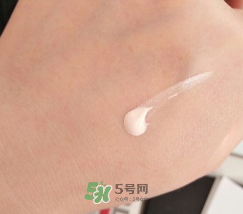 瓷肌美白隔離防曬霜怎么樣？瓷肌美白防曬霜好用嗎？