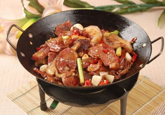 三伏天能吃狗肉嗎？三伏天吃肉狗好嗎？