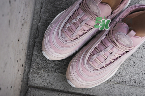 nike air max 97粉色蛇皮怎么樣_上腳效果好看嗎？