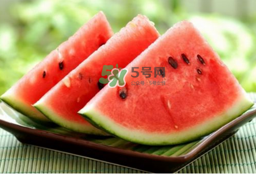 三伏天坐月子可以吃西瓜嗎？三伏天坐月子吃西瓜好嗎？
