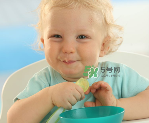 寶寶什么時(shí)候可以吃油？寶寶能吃油嗎？