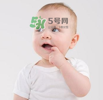 寶寶什么時(shí)候可以吃油？寶寶能吃油嗎？