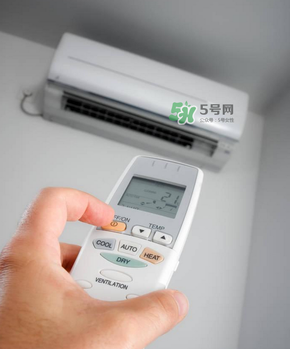 開(kāi)空調(diào)很費(fèi)電嗎？開(kāi)空調(diào)費(fèi)電還是開(kāi)風(fēng)扇費(fèi)電？