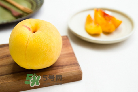 黃桃什么味道？黃桃是酸的還是甜的？