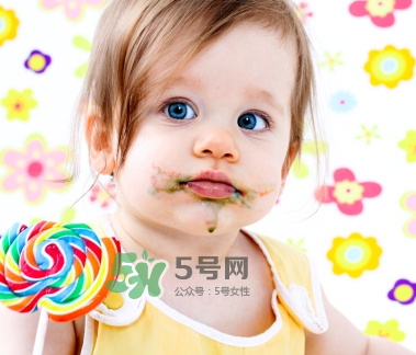 兒童多大可以吃鹽？兒童吃鹽的注意事項(xiàng)