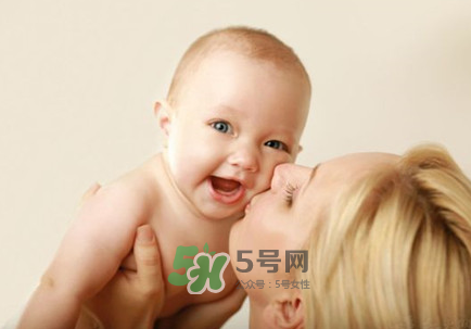寶寶口腔潰瘍吃什么好？寶寶口腔潰瘍吃什么好得快？