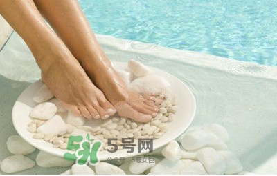 醋泡腳多長時間最好？醋泡腳一次用多少合適
