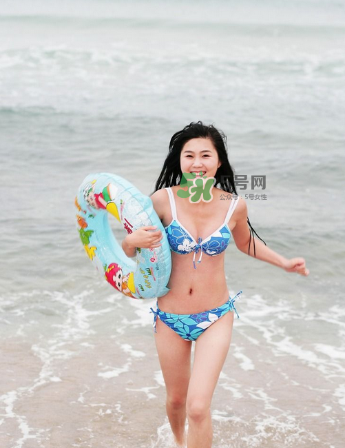 游泳要戴耳塞嗎？游泳可以不戴耳塞嗎？
