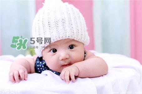 清宮圖看生男生女準(zhǔn)嗎？清宮圖看周歲還是虛歲？