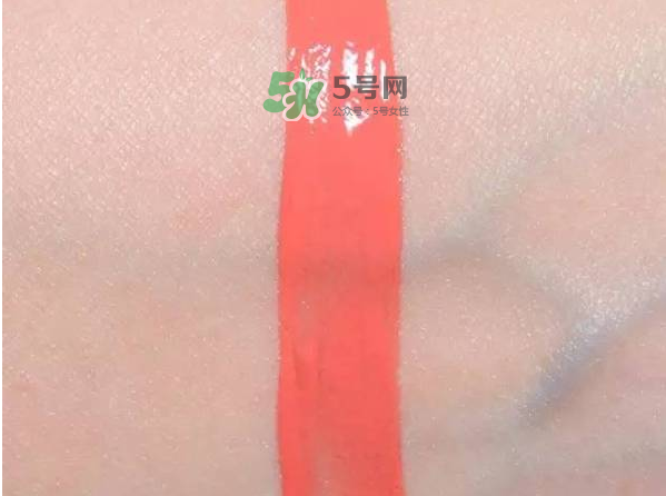 mac口紅哪個(gè)顏色顯白？mac口紅哪個(gè)色號(hào)適合黃皮？