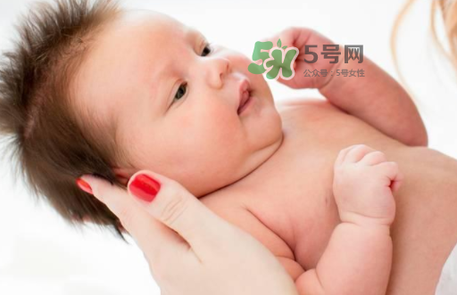夏天寶寶咳嗽有痰吃什么好的快？寶寶夏天咳嗽有痰怎么辦？