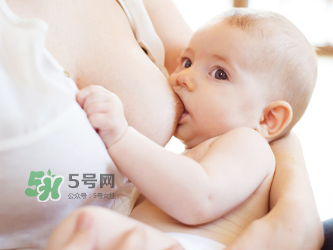坐月子洗澡能搓澡嗎？坐月子洗澡注意事項