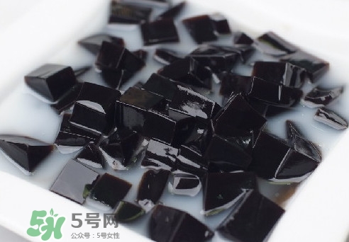 龜苓膏哪個牌子好？自己做的龜苓膏能放幾天