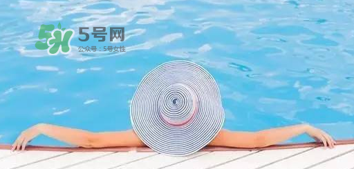 夏天防曬衣什么顏色好？夏天穿什么顏色的防曬衣好？