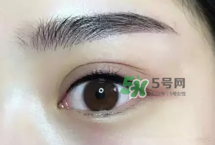 美瞳線(xiàn)有幾種款式？美瞳線(xiàn)有小尾巴嗎？