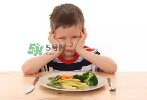 三伏天不想吃飯?jiān)趺崔k？三伏天沒(méi)胃口怎么辦？