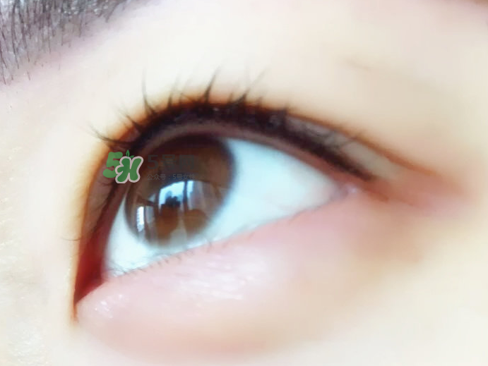做美瞳線麻藥進(jìn)眼睛怎么辦？做美瞳線麻藥灼傷眼睛怎么辦？