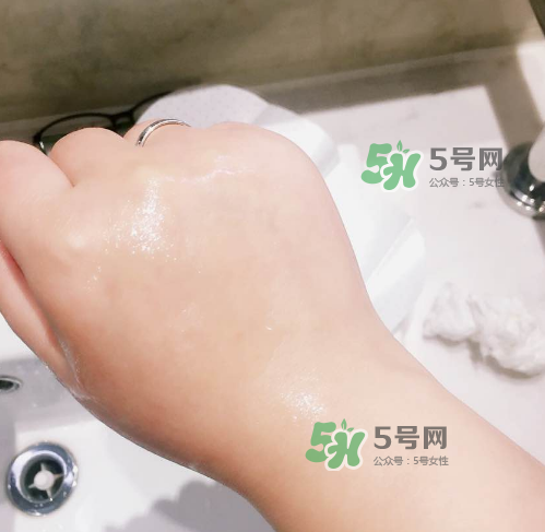 茜茜雨露蝸牛原液面膜怎么樣？茜茜雨露蝸牛原液面膜好用嗎？