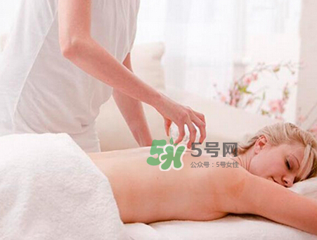 三伏天拔罐后多久可以洗澡？三伏天拔罐后注意事項(xiàng)
