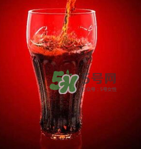 碳酸飲料放冰箱冷凍爆炸 碳酸飲料能放冷凍層嗎？