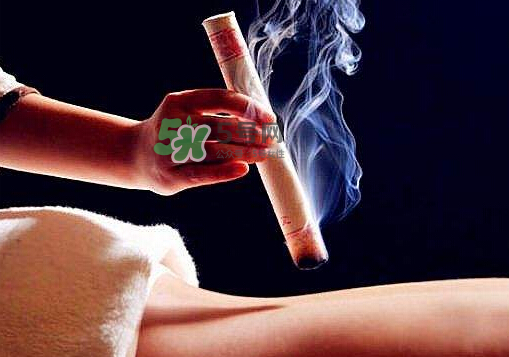 三伏天拔罐好嗎？三伏天拔罐好還是艾灸好？