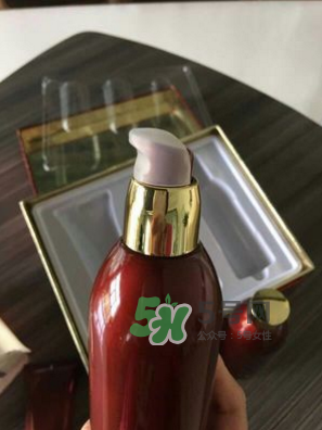 丸美巧克力絲滑系列適合什么年齡_什么皮膚？