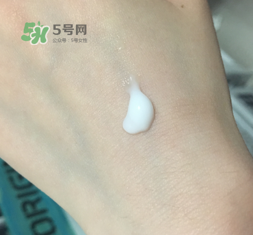 理膚泉晚安蜜怎么樣？理膚泉夜間修護乳好用嗎？