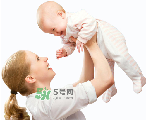三伏天坐月子可以出門嗎？坐月子多久可以出門？