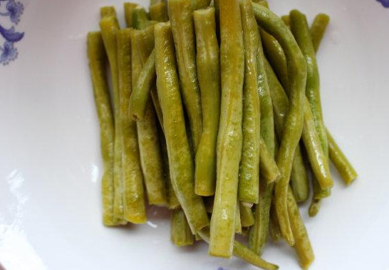 酸豇豆炒什么好吃？酸豇豆可以炒什么