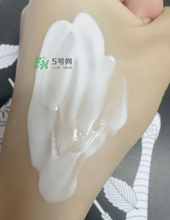 雅漾芙蓉蜜怎么樣？雅漾芙蓉蜜好用嗎？
